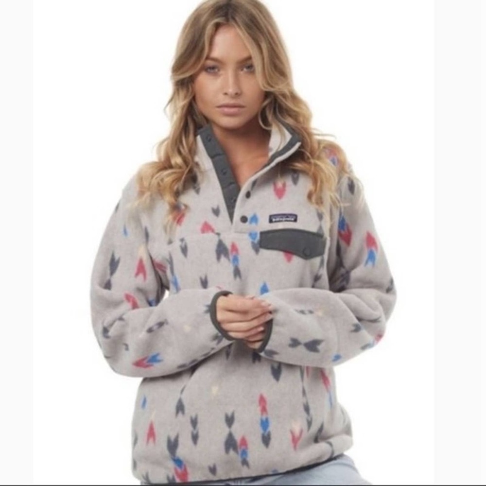 Patagonia Women's Lightweight Synchilla Snap T Fleece Pullover Wish Tails Arrows